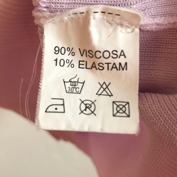 Sexy little cami sweater - Picture 4 of 4